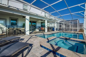 Beautiful 9 Bed With Everything You Need! villa, Davenport